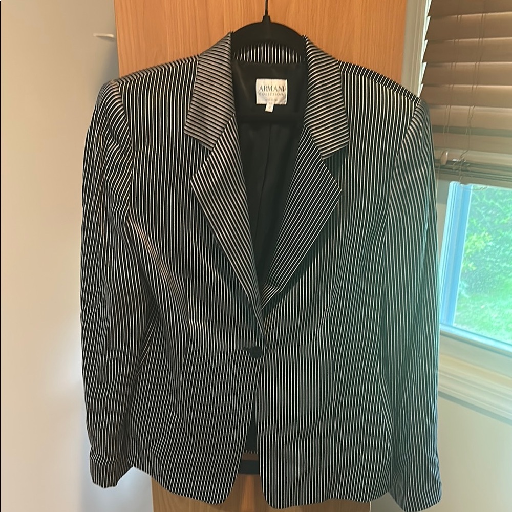 Armani Collezioni Elegant Striped Jacket